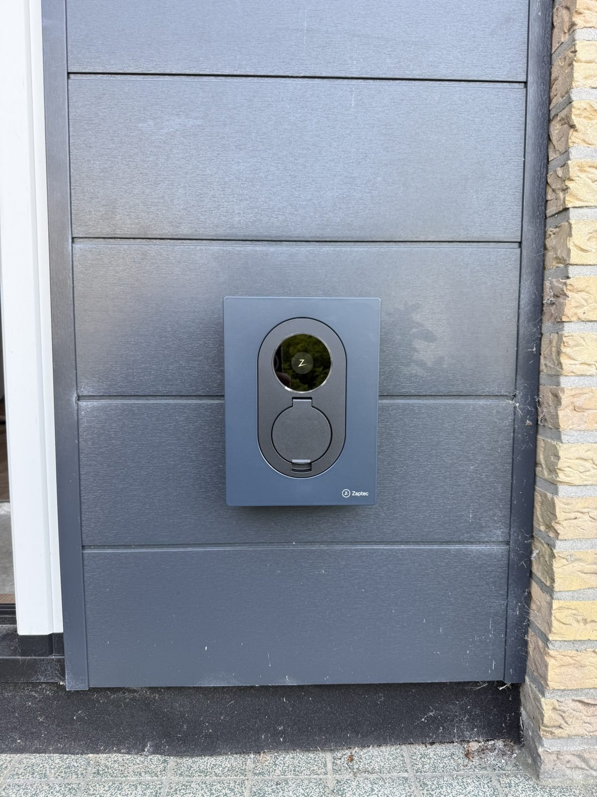 Zaptec laadpaal geïnstalleerd door VolleBakStroom